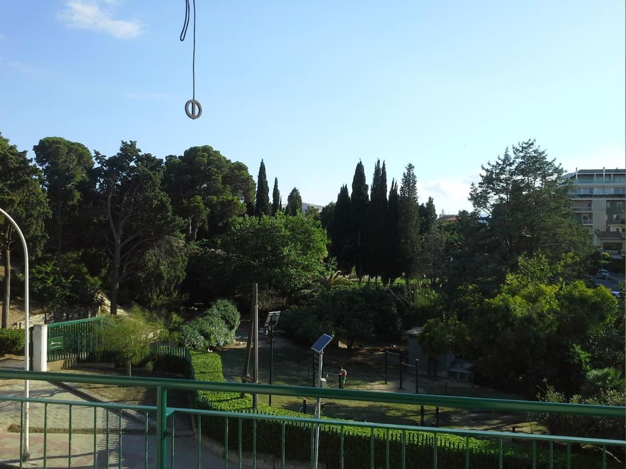 Апартаменти Cagliari On The Park .Mare E Storia! Екстер'єр фото